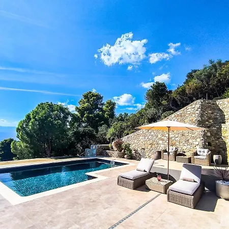 Villa Fanari Kanapitsa (Skiathos)